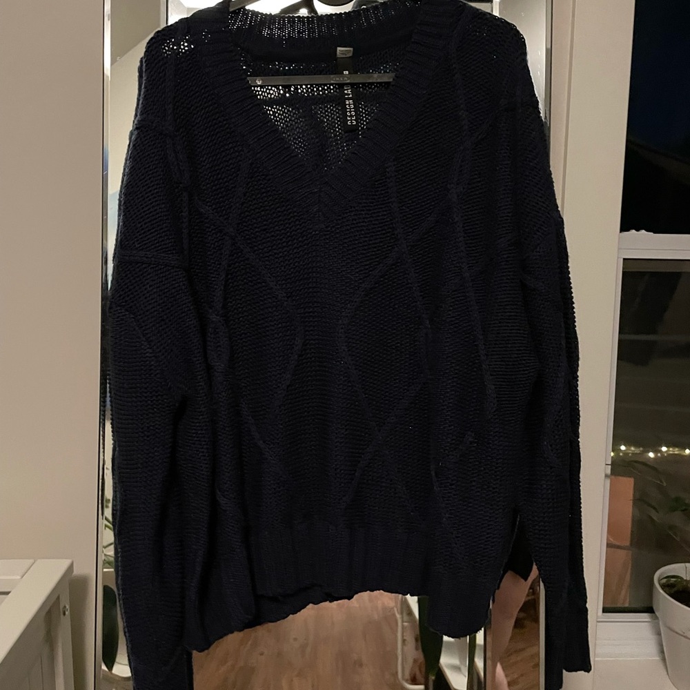Design Lab knit pullover